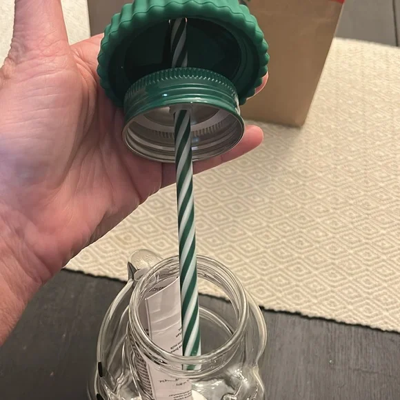 2025 Starbucks Bearista Glass cup with straw. **new** never used - Picture 5 of 5